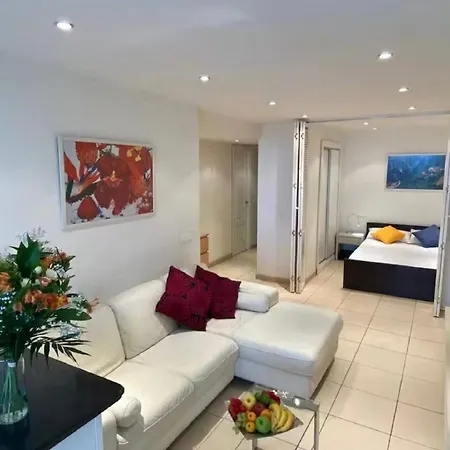 Apartment Millstower De Steram Flats